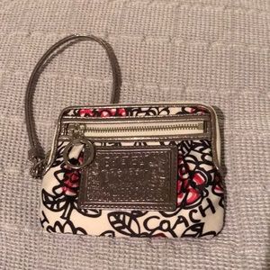 Coach Poppy Wristlet